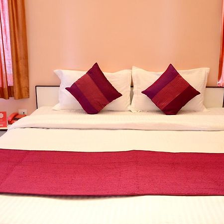 Oyo 6179 Hotel Aarjee Crescent ג'איפור מראה חיצוני תמונה