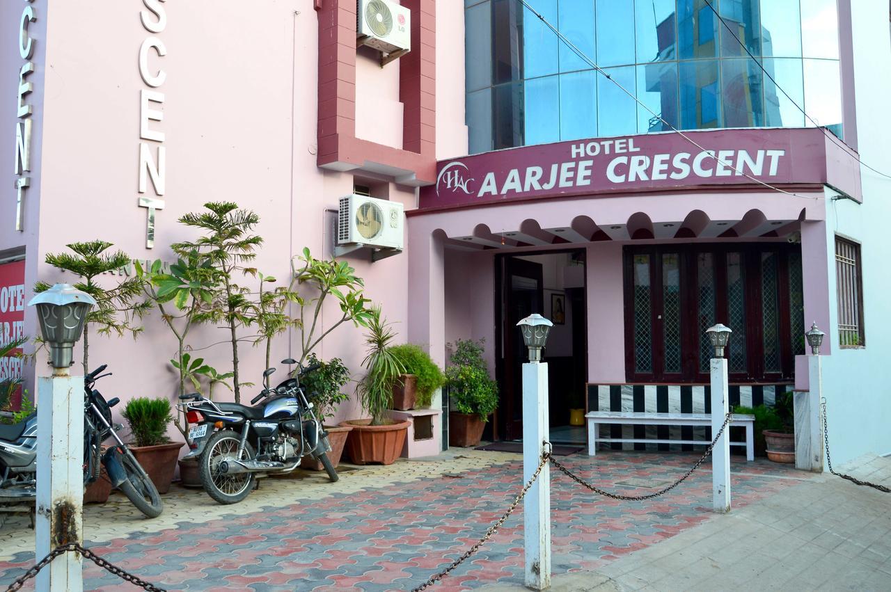 Oyo 6179 Hotel Aarjee Crescent ג'איפור מראה חיצוני תמונה